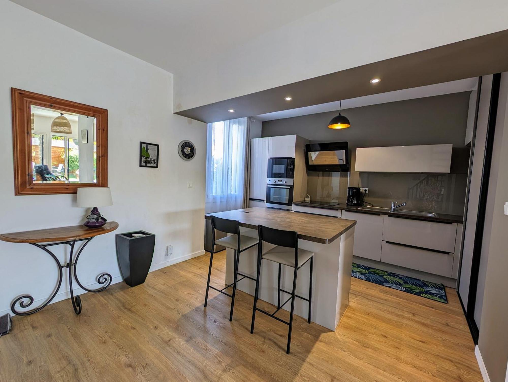 Maison Spacieuse Avec Jardin Proche Plage & Centre Pornic Zewnętrze zdjęcie